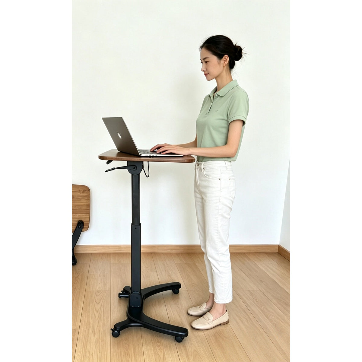 HomeWorker MoveDesk 摺疊升降流動工作枱－橡膠木胡桃色蝴蝶型底座（萬向輪） 實木